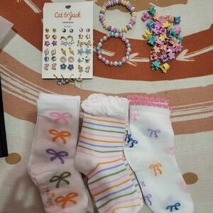 Cat & Jack Kids Earring with Pastel Bow Sock Jewelry Set & Hair Clips